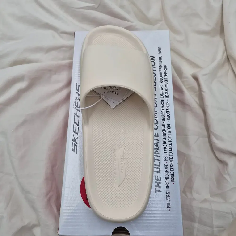 Skechers Foamies Arch Fit Slide Sandal in Cream - Picture 5 of 8
